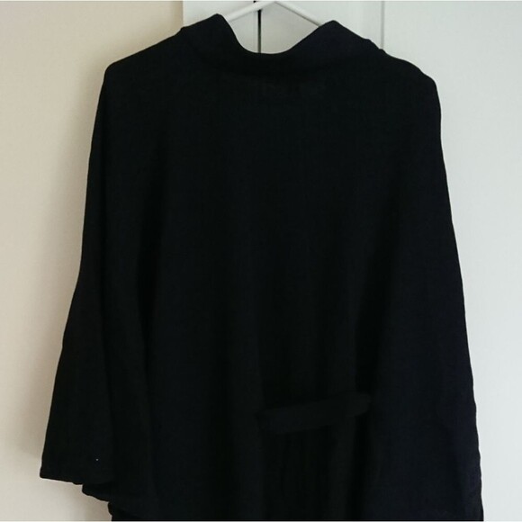 St. John wool Belted cape coat - Picture 7 of 11